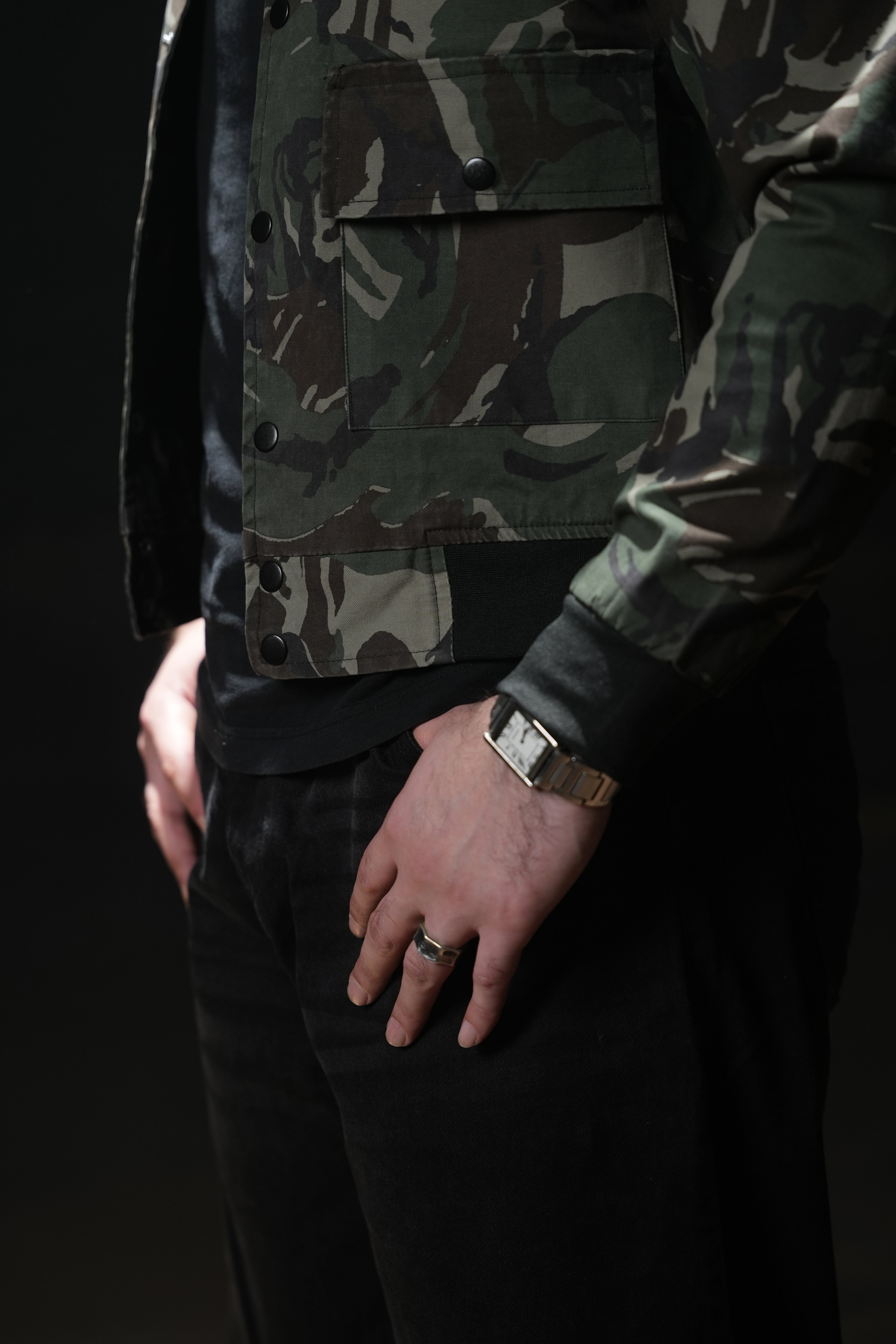 Dark Camouflage - Tactical Streetwear Layer