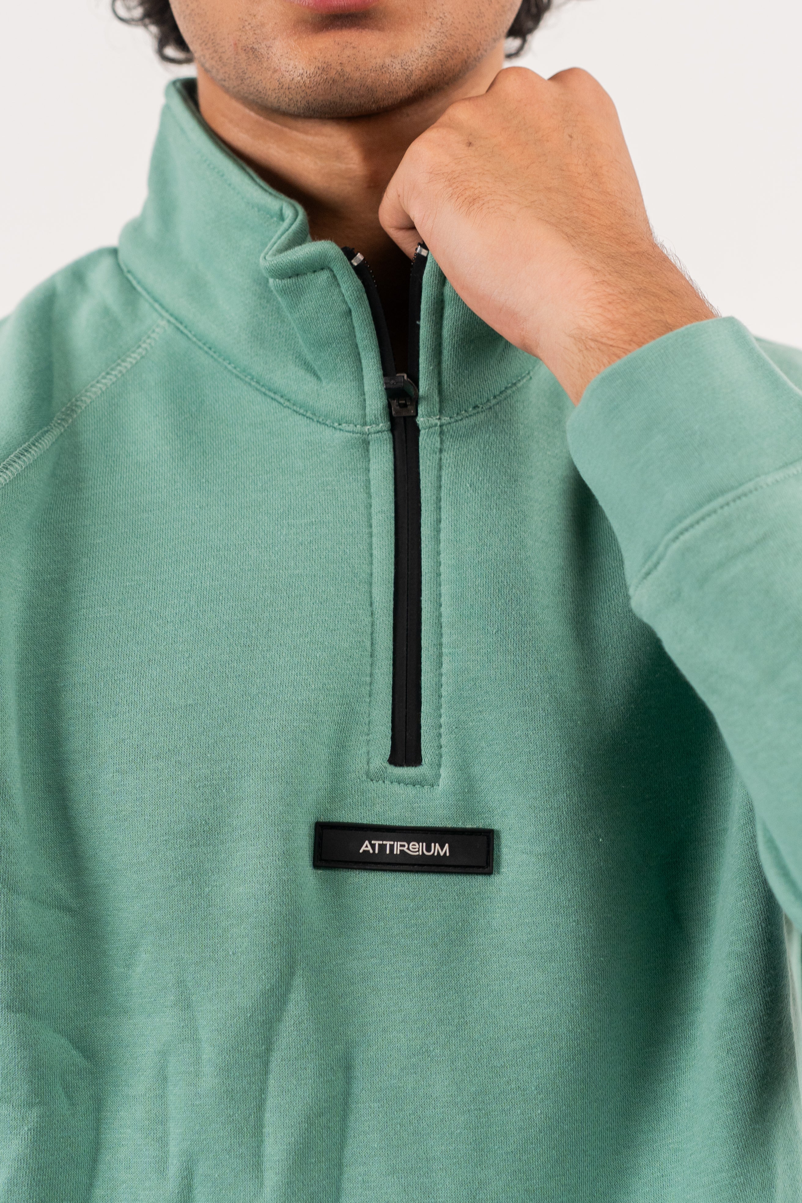 Half Zipper - Attireium