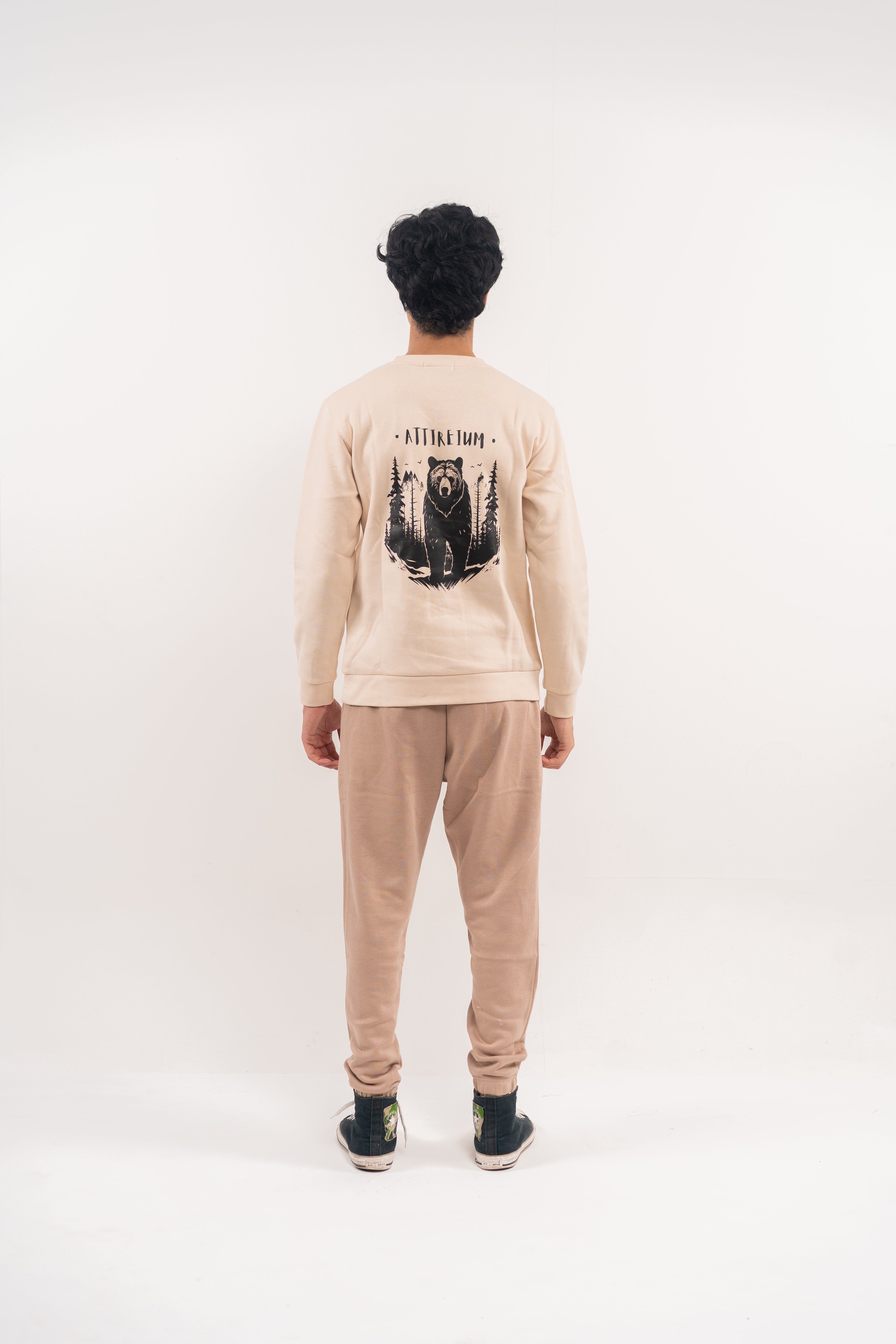 Sand Wilderness Bear Sweatshirt